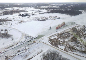 In December 2017, Canada was hit with an unprecedented cold wave, causing early glaciation of the Great Lakes and the St. Lawrence. (Photo: Environment and Climate Change Canada, M. Laperrière)